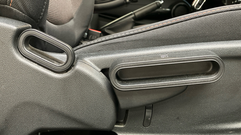 MINI Hatchback 1.5 Cooper Classic 3dr Auto Petrol Hatchback